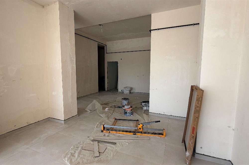 SAHRAYICEDİT'TE SIFIR BİNADA 300 m² KÖŞE DÜKKÂN | KİRALIK