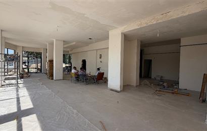 SAHRAYICEDİT'TE SIFIR BİNADA 300 m² KÖŞE DÜKKÂN | KİRALIK