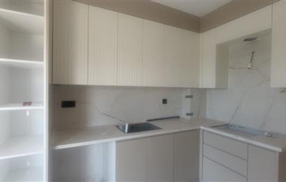 C21 LOFT'TAN YENİŞAFAK'TA SIFIR 2+1 AYRI MUTFAKLI SATILIK DAİRE.