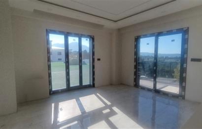 C21 LOFT'TAN YENİŞAFAK'TA SIFIR 2+1 AYRI MUTFAKLI SATILIK DAİRE.