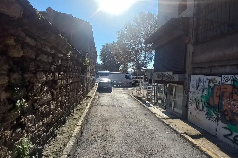 KARAKÖY HALİÇ METRO YAKINI, 5 KATLI KİRALIK TİCARİ BİNA