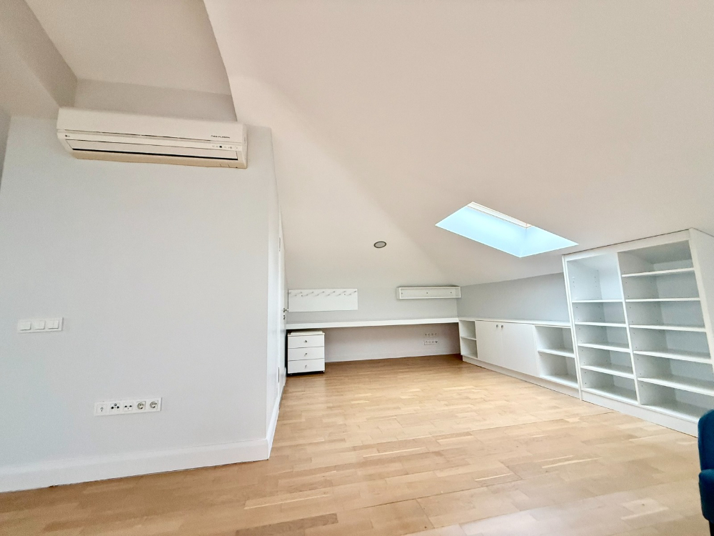 Sarıyer Satılık Villa Marenegro Denize Sıfır 8+2 KDV Avantajlı