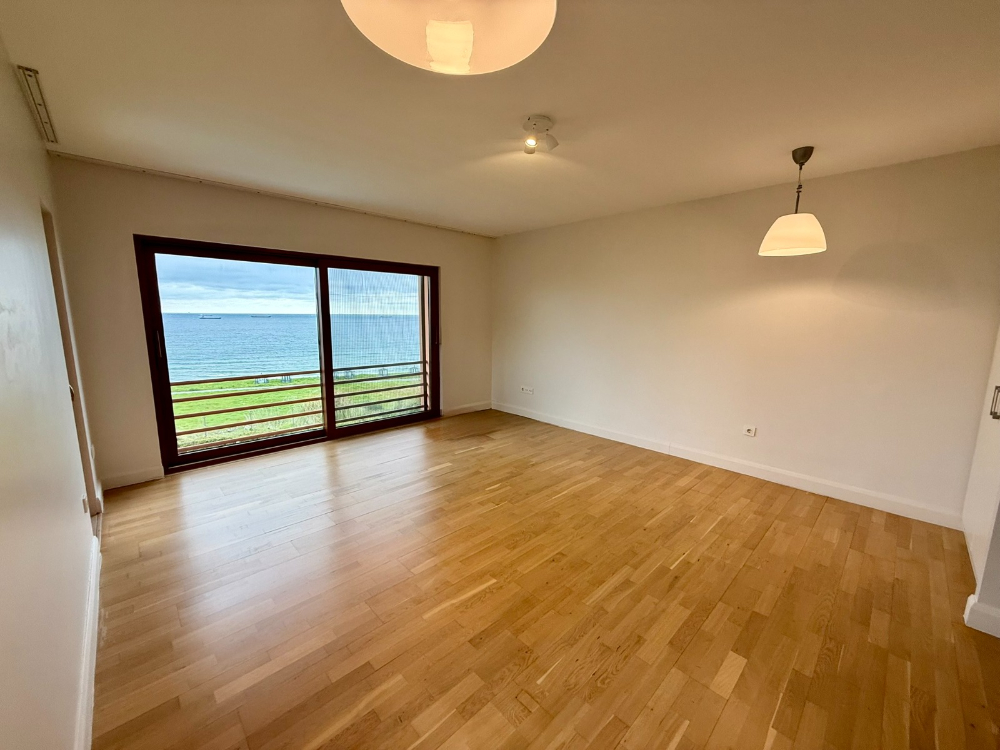 Sarıyer Satılık Villa Marenegro Denize Sıfır 8+2 KDV Avantajlı