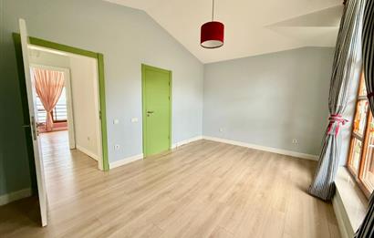 Sarıyer Satılık Villa Marenegro Denize Sıfır 8+2 KDV Avantajlı