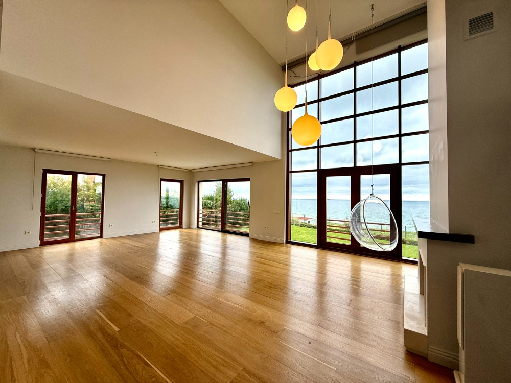 Sarıyer Satılık Villa Marenegro Denize Sıfır 8+2 KDV Avantajlı