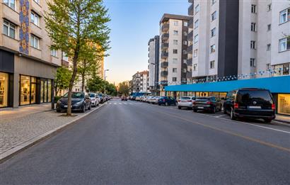 ÜSKÜDAR BULGURLUDA CADDE ÜSTÜ GENİŞ BOŞ KİRALIK DEPO