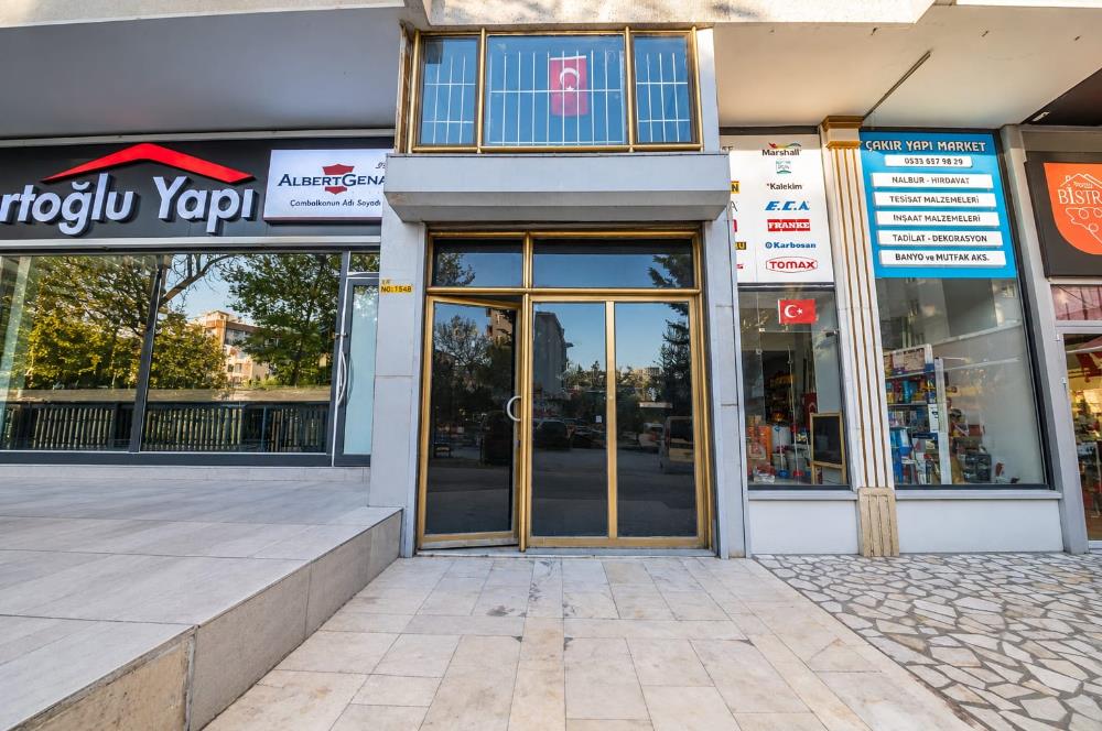 ÜSKÜDAR BULGURLUDA CADDE ÜSTÜ GENİŞ BOŞ KİRALIK DEPO