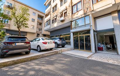 ÜSKÜDAR BULGURLUDA CADDE ÜSTÜ GENİŞ BOŞ KİRALIK DEPO