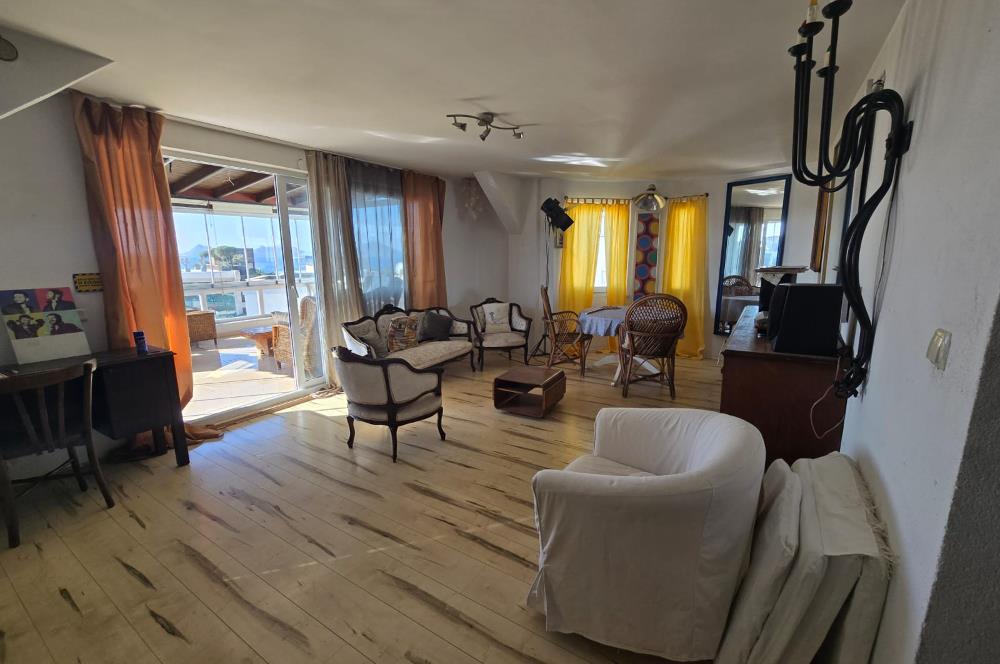 Bodrum Turgutreis Swiss Otel Karşısı  Deniz Manzaralı Tribleks Müstakil Ev