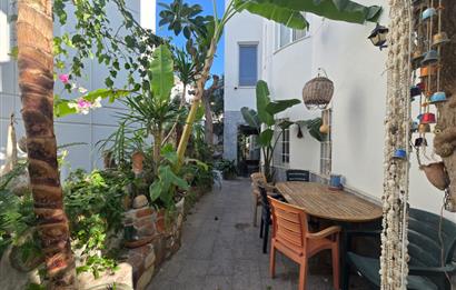 Bodrum Turgutreis Swiss Otel Karşısı  Deniz Manzaralı Tribleks Müstakil Ev