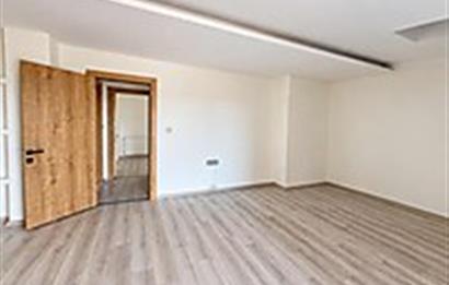DEDEBAŞINDA PARK CEPHELİ TERASLI 4+1 DUBLEKS