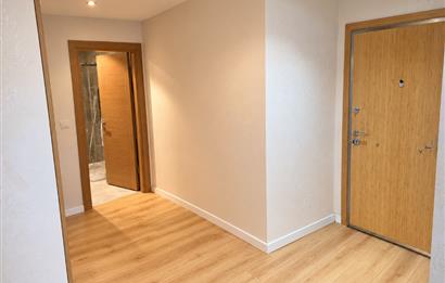 Maltepe Aydınevler'de Site İçinde 2+1, 70m² Kupon Daire