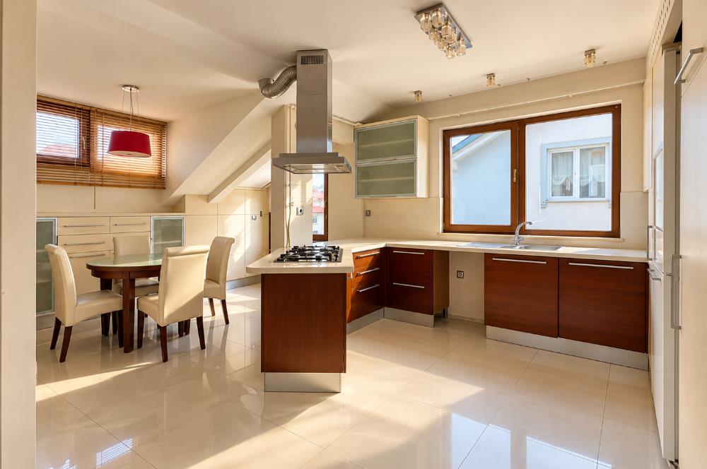 # CENTURY 21 ALDE’DEN ORDU’NUN EN PRESTİJLİ LOKASYONLARINDAN BİRİNDE SATILIK 3+1 ÇATI KATI DAİRE!
