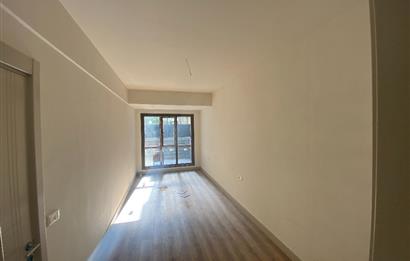 ÇEKMEKÖY ORMANZARA SİTESİN'DE SATILIK 2+1 DAİRE