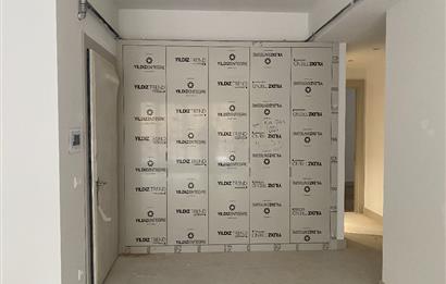 ÇEKMEKÖY ORMANZARA SİTESİN'DE SATILIK 3+1 DAİRE