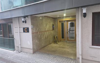 Maltepe Aydınevler'de Site İçinde 2+1, 70m² Kupon Daire