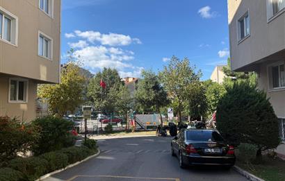 ACIBADEM’DE,SİTE İÇİNDE SIFIR TADİLATLI 3+1 ARA KAT DAİRE