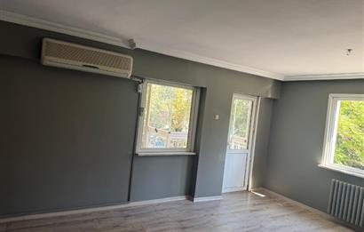 ACIBADEM’DE,SİTE İÇİNDE SIFIR TADİLATLI 3+1 ARA KAT DAİRE