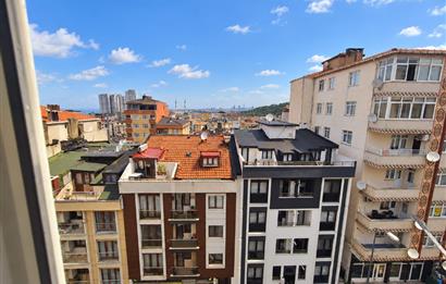 Zümrütevler Tülin Caddesi’nde Kiracılı, Yatırıma Uygun 2+1