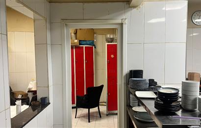 Ümraniye'de Devren Satılık 450m² Cafe, Restoran ve Oyun Salonu