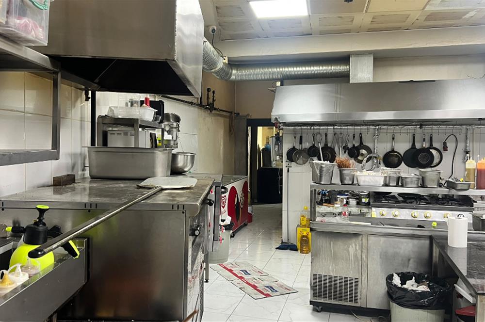 Ümraniye'de Devren Satılık 450m² Cafe, Restoran ve Oyun Salonu