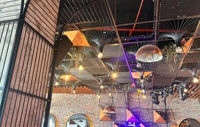 Ümraniye'de Devren Satılık 450m² Cafe, Restoran ve Oyun Salonu