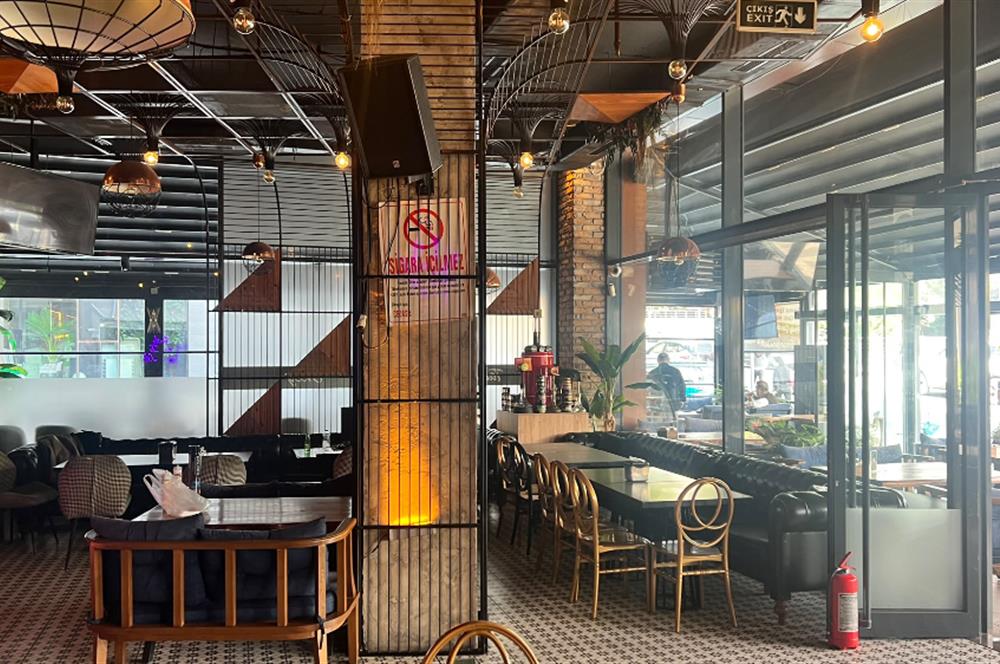 Ümraniye'de Devren Satılık 450m² Cafe, Restoran ve Oyun Salonu