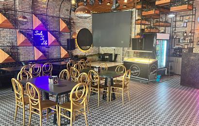 Ümraniye'de Devren Satılık 450m² Cafe, Restoran ve Oyun Salonu
