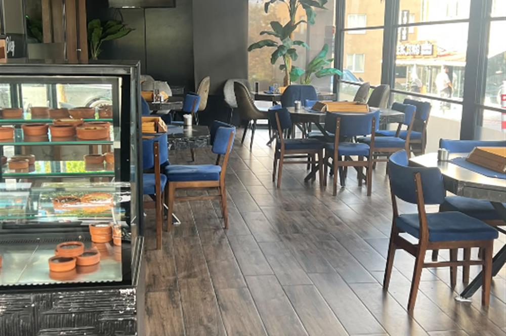 Ümraniye'de Devren Satılık 450m² Cafe, Restoran ve Oyun Salonu