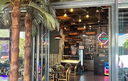 Ümraniye'de Devren Satılık 450m² Cafe, Restoran ve Oyun Salonu