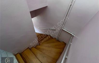 KOŞUYOLU SATILIK MÜSTAKİL İKİ KATLI EV