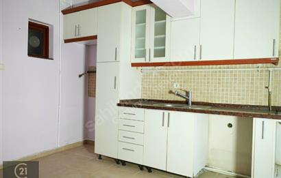 KOŞUYOLU SATILIK MÜSTAKİL İKİ KATLI EV