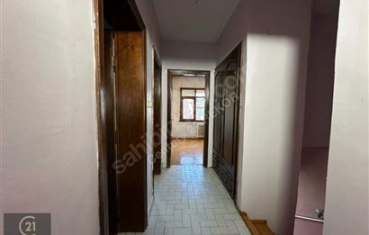 KOŞUYOLU SATILIK MÜSTAKİL İKİ KATLI EV