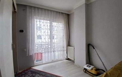 C21 LOCA' DAN ALTIEYLÜLDE İZMİR YOLUNA YAKIN SATILIK 1+1 DAİRE