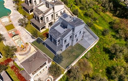EDREMİT GÜREDE SENFONİ KONAKLARINDA SATILIK LÜKS TAŞ VİLLA
