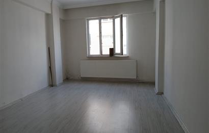 C21 LOCA'DAN ALTIEYLÜL NEF ÜNİVERSİTEYE YAKIN 2+1 KİRALIK DAİRE