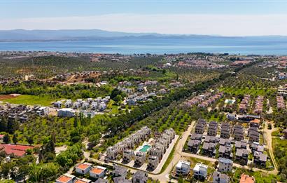 EDREMİT GÜREDE SENFONİ KONAKLARINDA SATILIK LÜKS TAŞ VİLLA