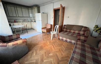 ÇARŞI MERKEZDE ATALAR CAD EŞYALI ARA KAT KİRALIK 3+1 DAİRE