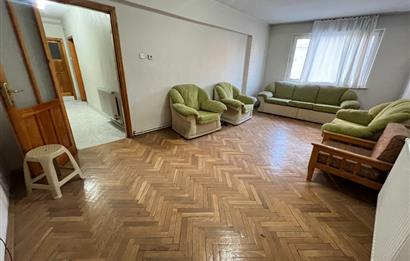 ÇARŞI MERKEZDE ATALAR CAD EŞYALI ARA KAT KİRALIK 3+1 DAİRE