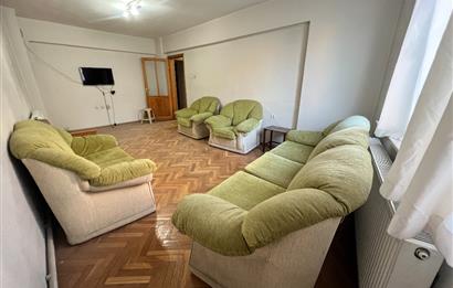 ÇARŞI MERKEZDE ATALAR CAD EŞYALI ARA KAT KİRALIK 3+1 DAİRE