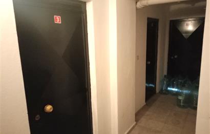 Bahçelievlerde Kiralık Park Manzaralı Arakat Geniş 2+1 Daire