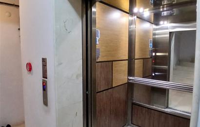 C21 LOCA' DAN ALTIEYLÜLDE İZMİR YOLUNA YAKIN SATILIK 1+1 DAİRE