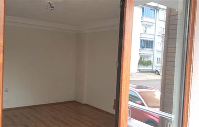 CENTURY21 Bal' dan BAHÇELİEVLERDE KİRALIK 2+1 DAİRE