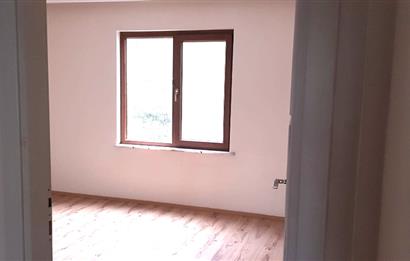CENTURY21 Bal' dan BAHÇELİEVLERDE KİRALIK 2+1 DAİRE