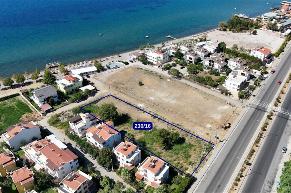 C21 Bal'dan Küçükkuyu'da Denize Komşu Emsalsiz Satılık Arsa
