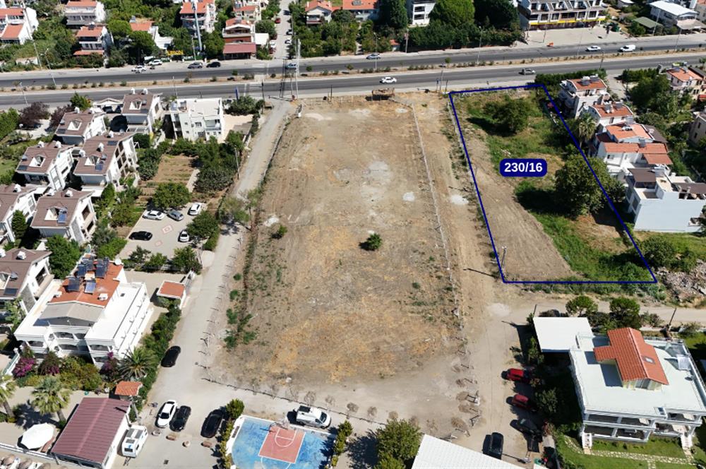 C21 Bal'dan Küçükkuyu'da Denize Komşu Emsalsiz Satılık Arsa