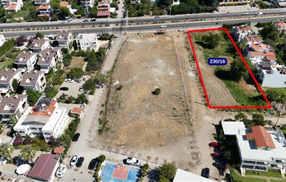 C21 Bal'dan Küçükkuyu'da Denize Komşu Emsalsiz Satılık Arsa