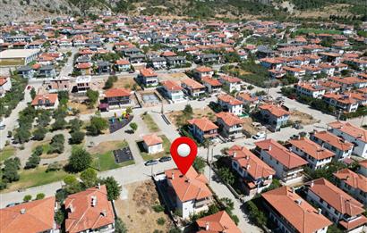 Muğla Menteşe Düğerek Bahçeli Tam Müstakil 5+1 Villa