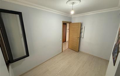 Maltepe Zümrütevler’de Caddeüstü Kiralık Daire