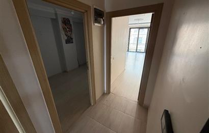 Maltepe Zümrütevler’de Caddeüstü Kiralık Daire